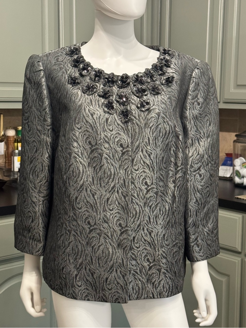 𝙏𝙖𝙝𝙖𝙧𝙞 𝘼𝙧𝙩𝙝𝙪𝙧 𝙎. 𝙇𝙚𝙫𝙞𝙣𝙚 𝙇𝙐𝙓𝙀 Jacket 18W Metallic Gray Jacquard Beaded Evening - Picture 6 of 13